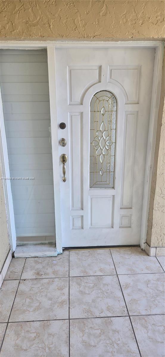 Building Photo - 6325 SW 138th Ct