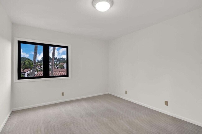 Building Photo - 7894 Granada Pl