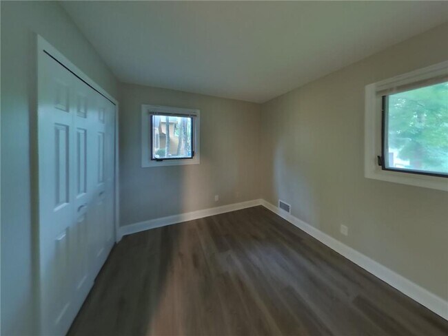 Building Photo - 4512 Montgomery Rd