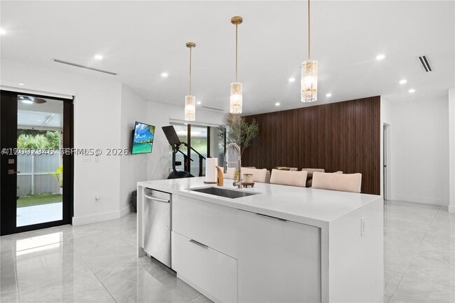 Building Photo - 3634 SW 156th Ct