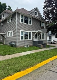 Building Photo - 165 Huff St