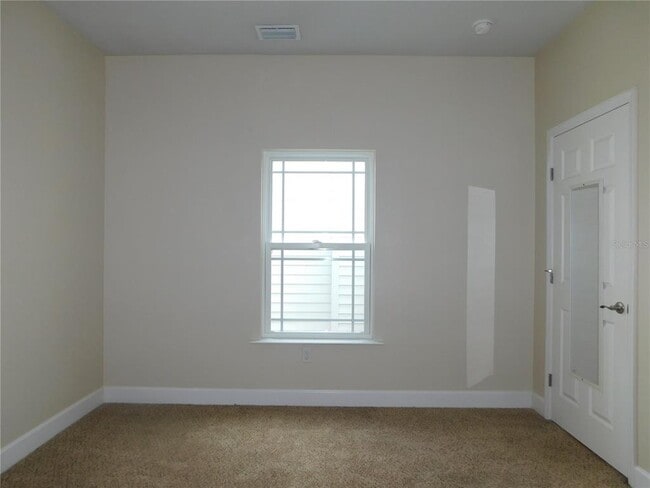 Building Photo - 5156 NW 21st Dr