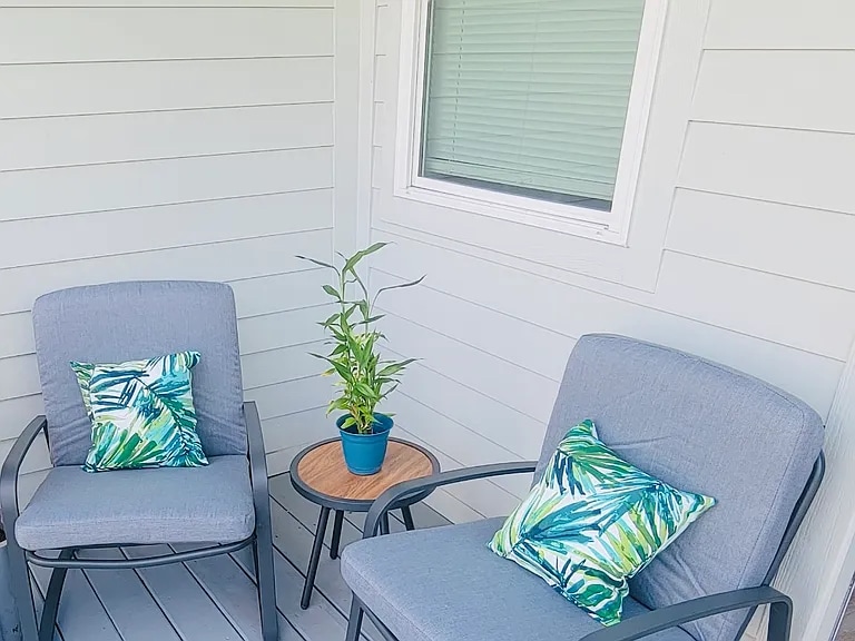 Building Photo - 1332-1334 Tricou St