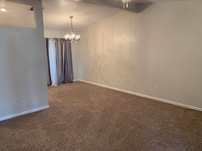 Building Photo - 109 Plantation Way