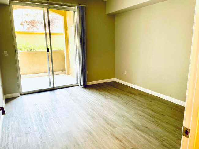 Building Photo - 10848 Scripps Ranch Blvd