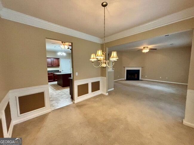 Building Photo - 345 Blackwood Ln