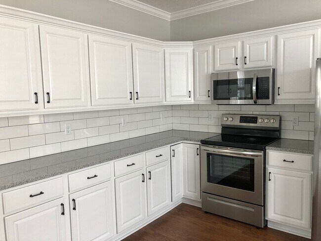 stainless steel appliances - 230 Heritage Ln