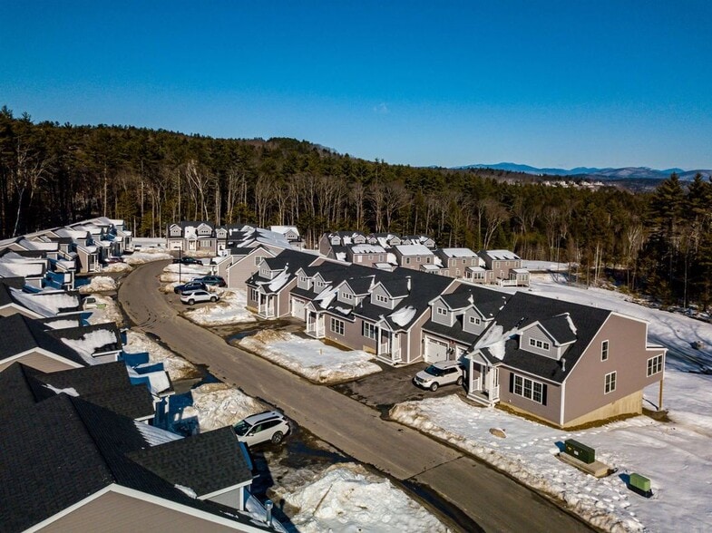 Building Photo - 98 Brook