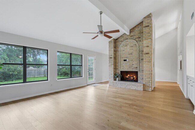 Building Photo - 4801 Rustown Dr