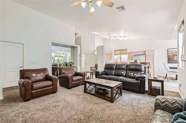 Building Photo - 7515 Splashing Rock Dr