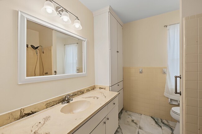 Building Photo - 2021 Winrock Blvd