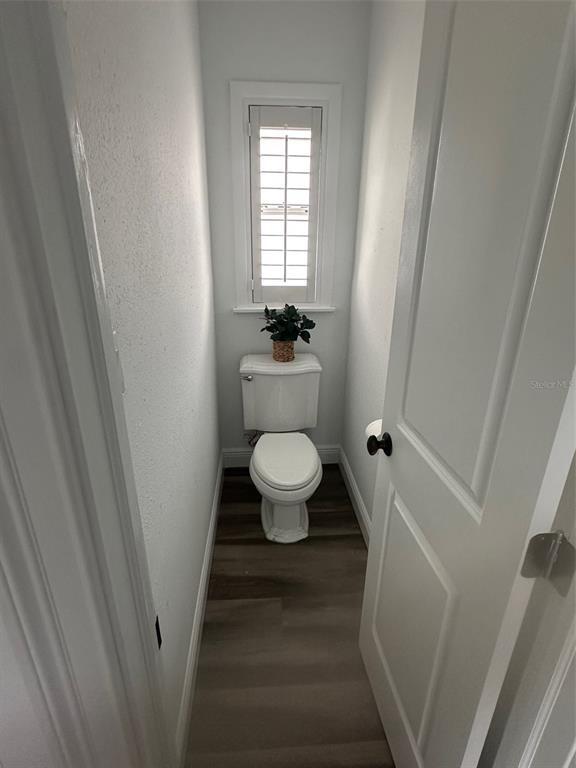 Building Photo - 2610 S Dundee St