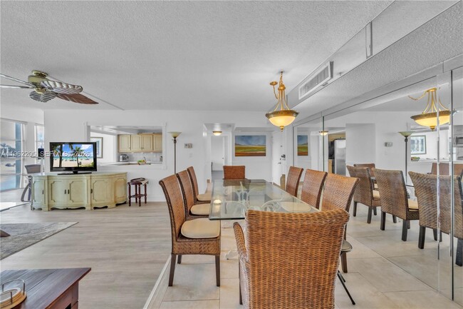 Building Photo - 601 Three Islands Boulevard