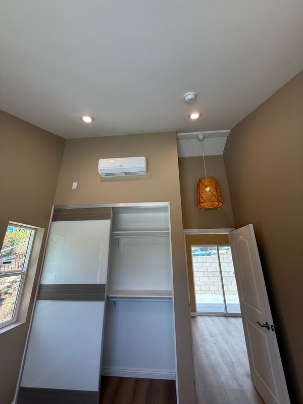Building Photo - 1416 Prospect Dr