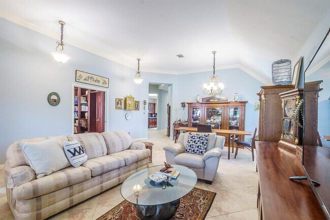 Building Photo - 5201 Kite Tail Dr