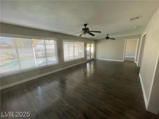 Building Photo - 2265 Heavenly View Dr