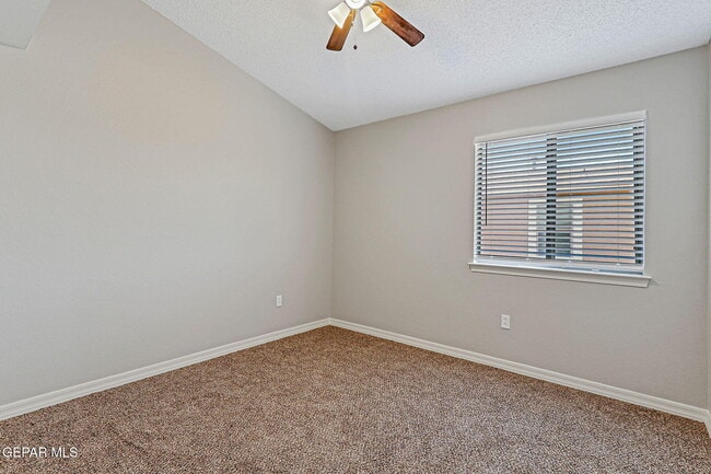 Building Photo - 14326 Smokey Point Dr