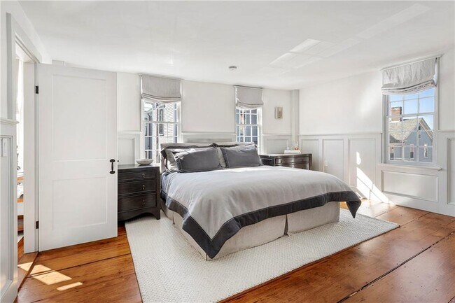 Building Photo - 108 Prospect Hill St