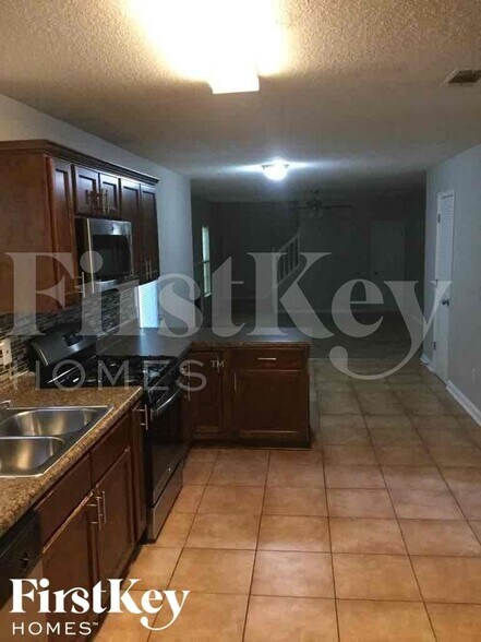 Building Photo - 5929 Duren Meadows Dr