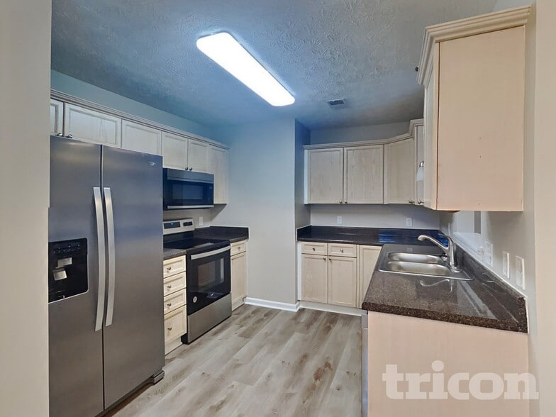 Building Photo - 1029 Chesire Way