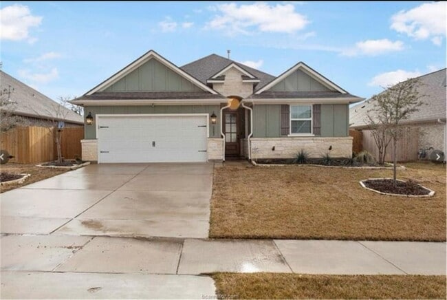 Primary Photo - 4002 Heru Ct