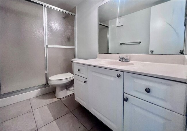 Building Photo - 701 N Pine Island Rd