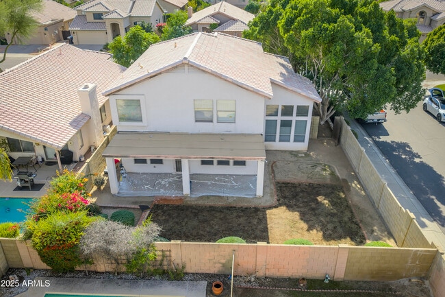 Building Photo - 3844 E Kings Ave