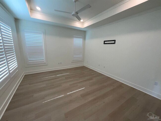 Building Photo - 1322 N 7th Ave