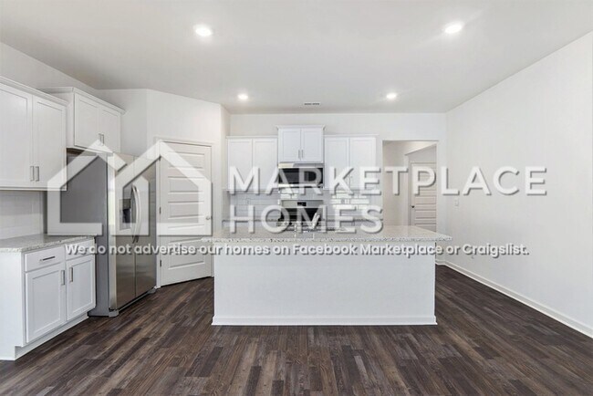 Building Photo - 2032 Gadwall Dr
