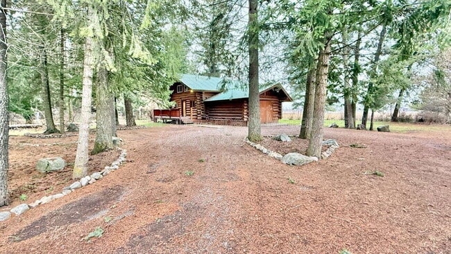 Building Photo - 520 Day Break Rd