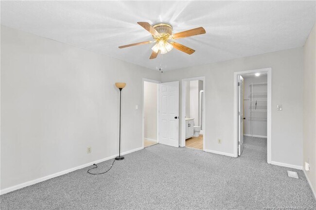 Building Photo - 1716 Valley Ridge Dr