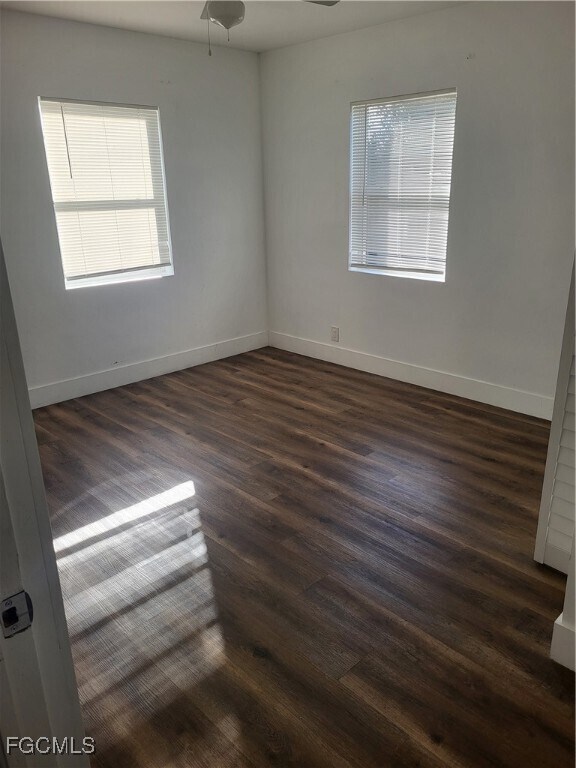 Building Photo - 2027 Maravilla Cir