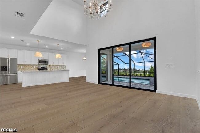 Building Photo - 10883 Timber Creek Dr