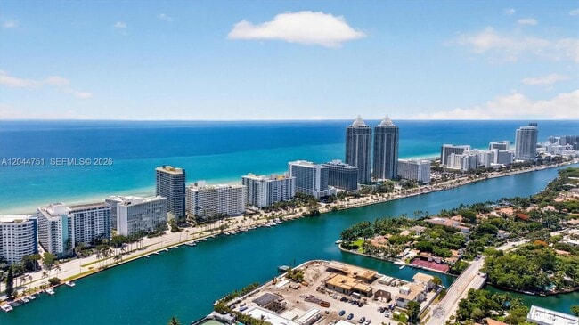 Building Photo - 5025 Collins Ave