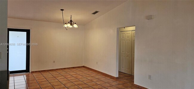 Building Photo - 14765 Kendale Lakes Blvd