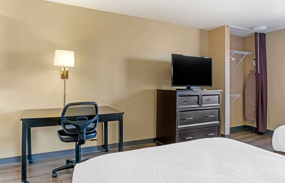 Building Photo - Furnished Studio-Grand Rapids - Kentwood