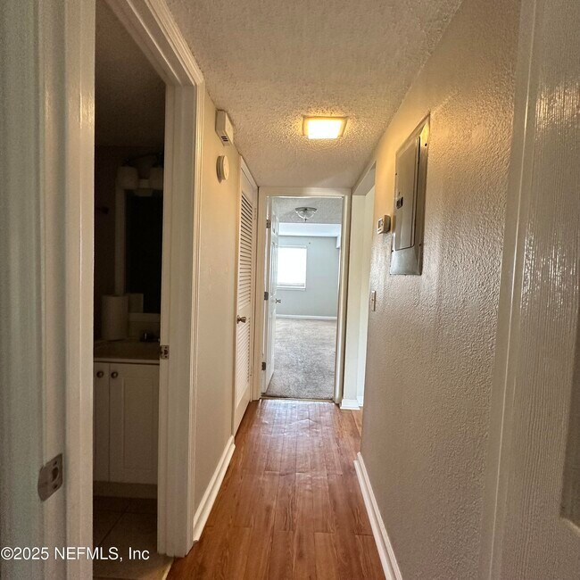 Building Photo - 3917 Corrida Ct
