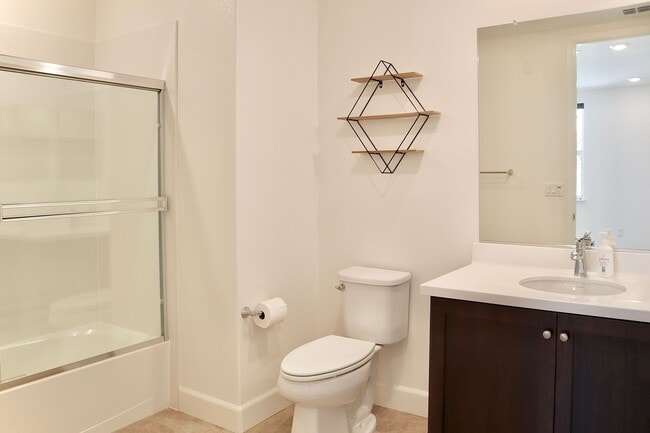 Building Photo - Gorgeous 3-story Townhome Available for Re...