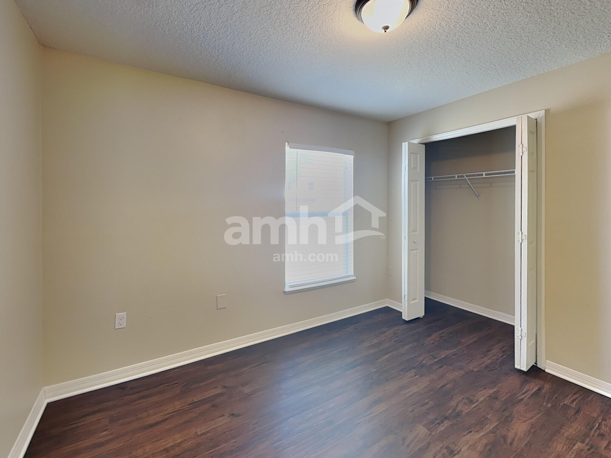 Building Photo - 5498 Cougar Park Ct