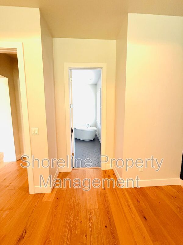 Building Photo - 4014 W Farm View Dr