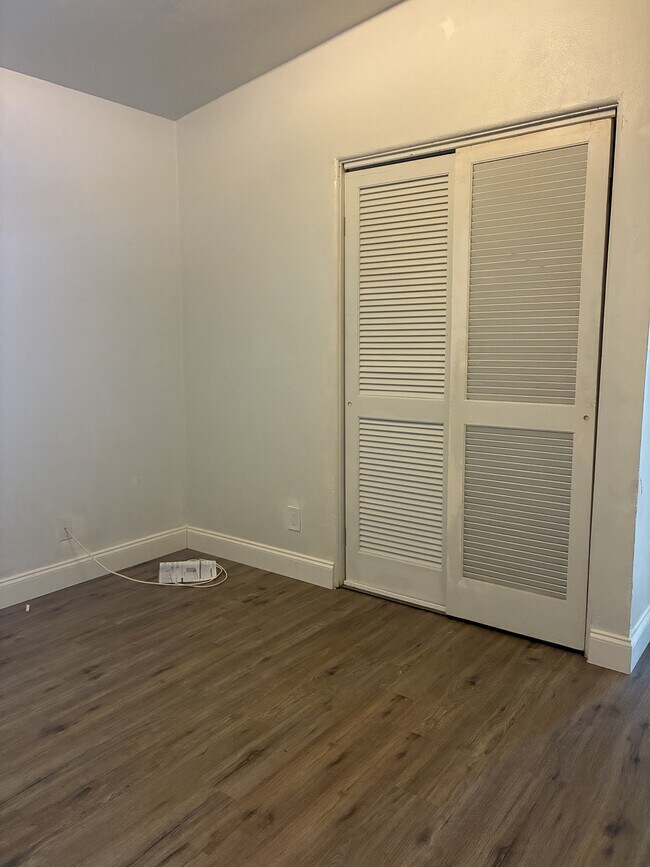 Building Photo - 2768 Hamilton Cir