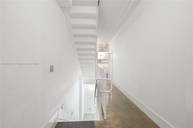 Building Photo - 3180 SW 22nd Terrace
