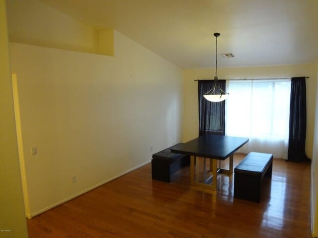 Building Photo - Ocotillo Lakes Upcoming Unit!