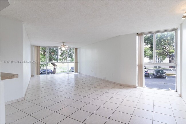 Building Photo - 6995 NW 186th St