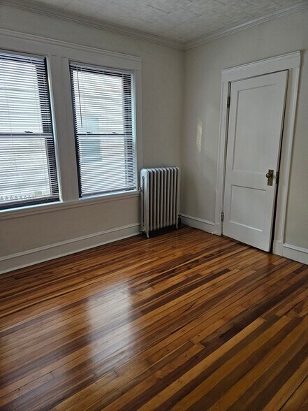 Bedroom 2 - 1495 River St