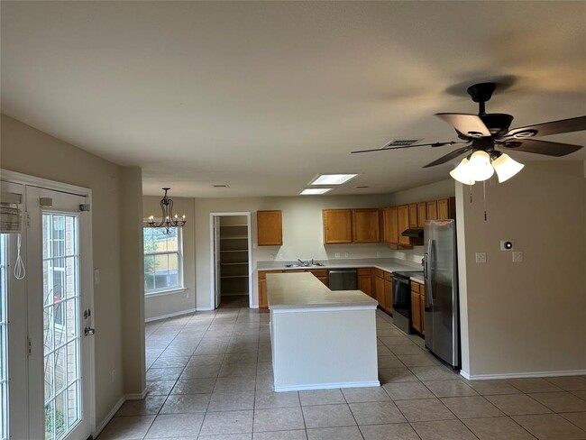 Building Photo - 1629 Balsam Way