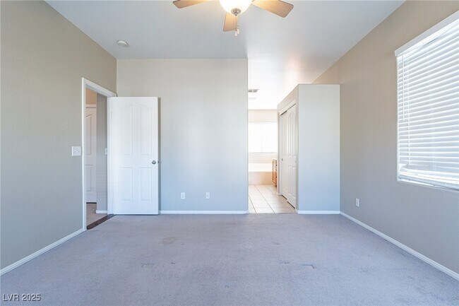 Building Photo - 8941 Bentonville Ct