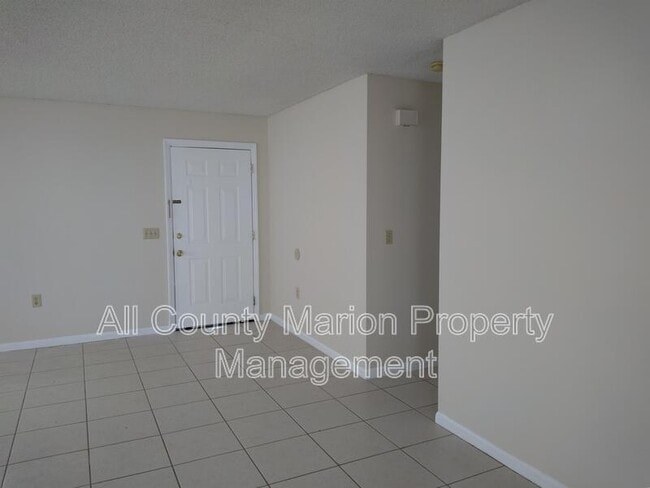 Building Photo - 14860 SW 35th Cir