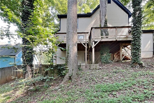 Building Photo - 1285 Grayland Hills Dr