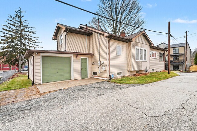 Building Photo - 154 Morgan Blvd